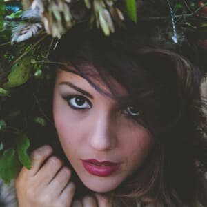 Testimonial Image 11- LayoutDivi Theme